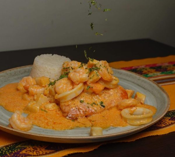Juan Sebiche. Restaurante. Comida Peruana