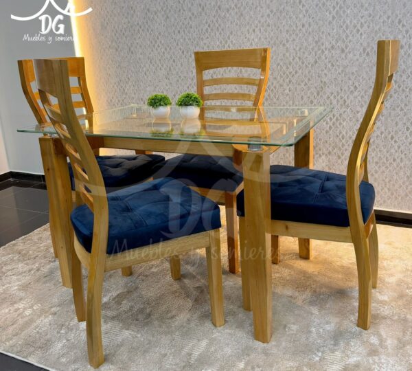 DG Muebles.